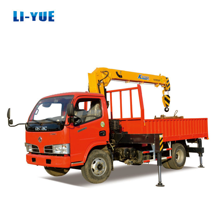 11.5m Max. Tinggi Angkat 4 Ton Truk dipasang Crane untuk operasi yang aman dan lancar