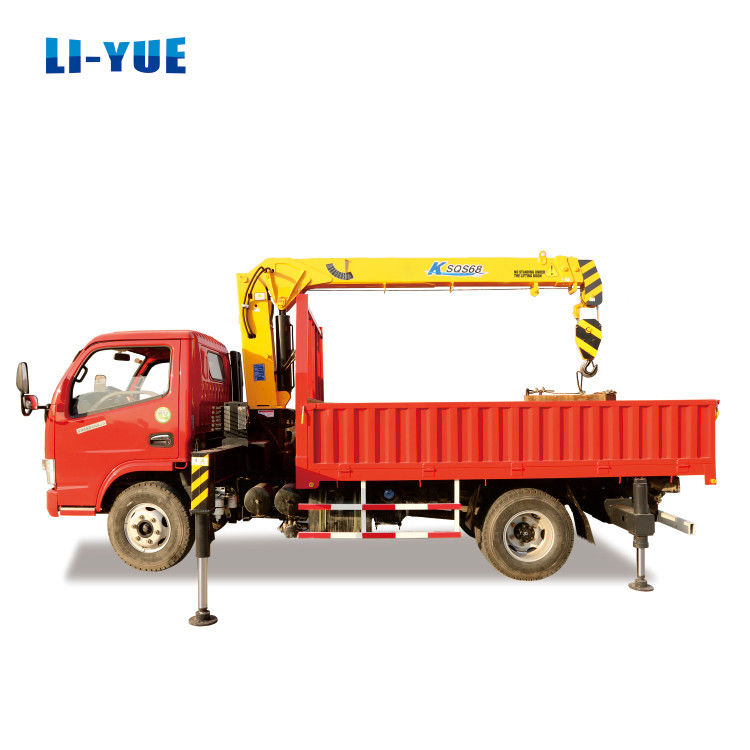 11.5m Max. Tinggi Angkat 4 Ton Truk dipasang Crane untuk operasi yang aman dan lancar