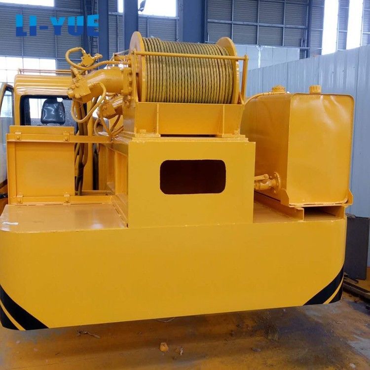Macchina da ponte 5 tonnellate Capacità di carico nominale Nave a riva Granata a ragno con braccio girevole a 360 gradi