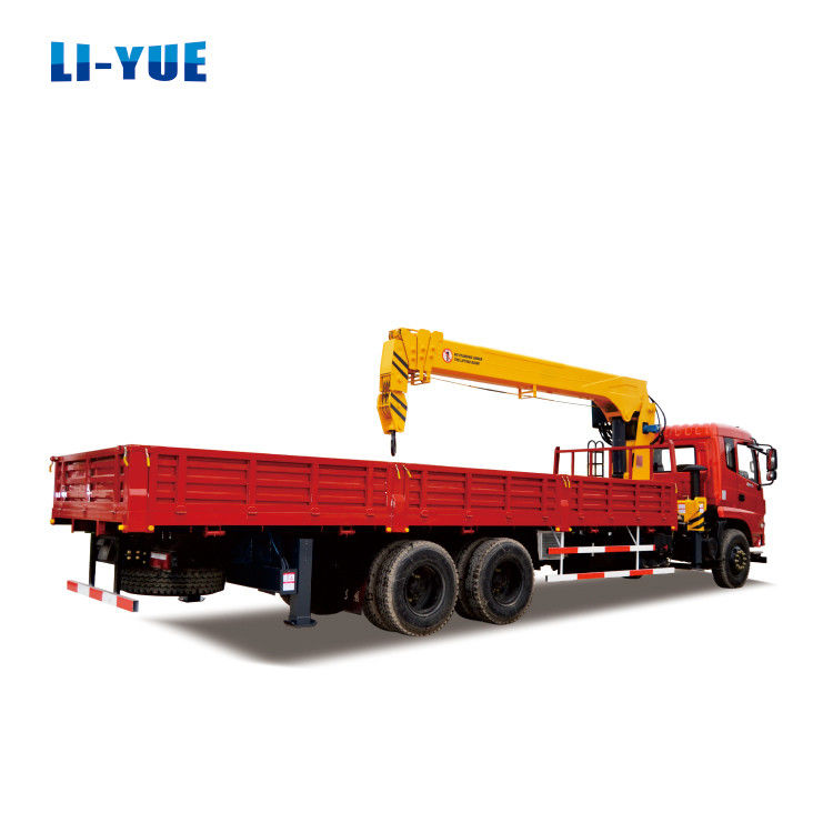 Ventilateur hydraulique Liyuan 10 tonnes 12 tonnes 14 tonnes 16 tonnes Grue montée sur camion pour la construction