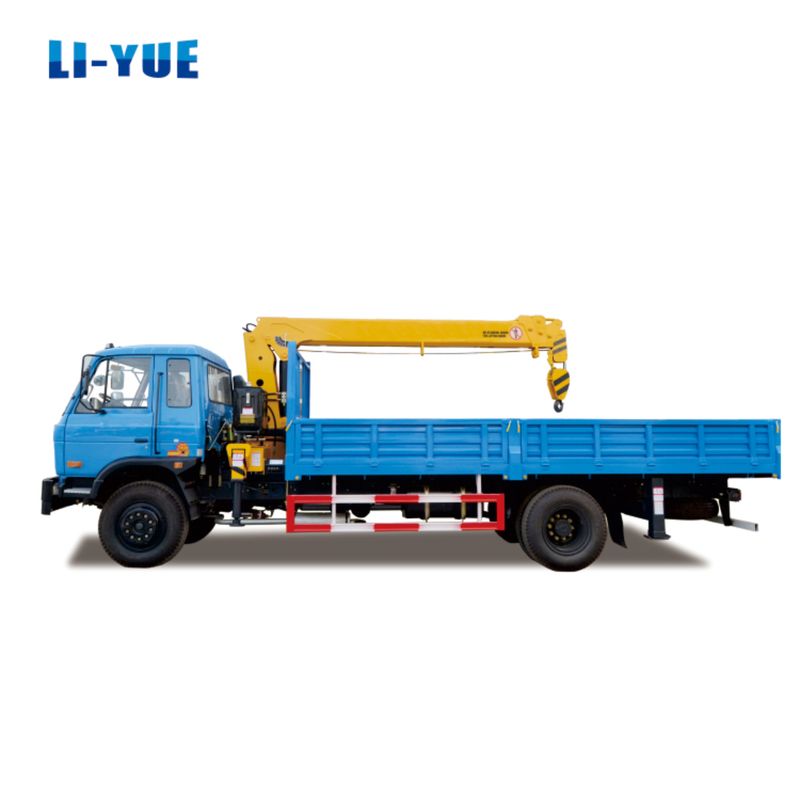 Cina costruzione 6.3 tonnellate di braccio rigido gru di camion mobile con alte prestazioni