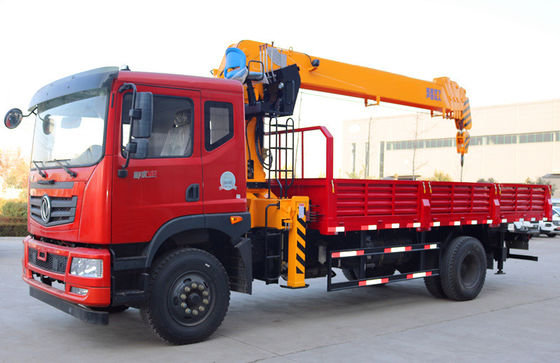 Truk kecil 8 Ton Dongfeng Mobile Crane Truk mini Truk Crane dipasang